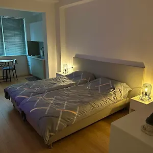 brand-new-studio-apartment-in-the-heart-of-tirana-24h-check-in.hotels-in-tirana.com/